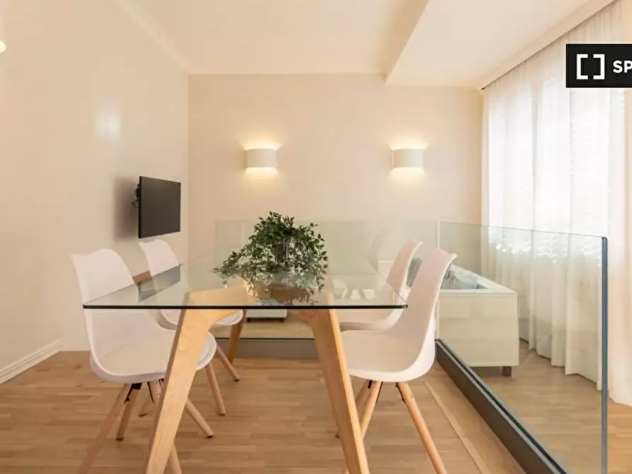 Immagine 9 di Appartamento in affitto  in Via dei Calzaiuoli a Firenze