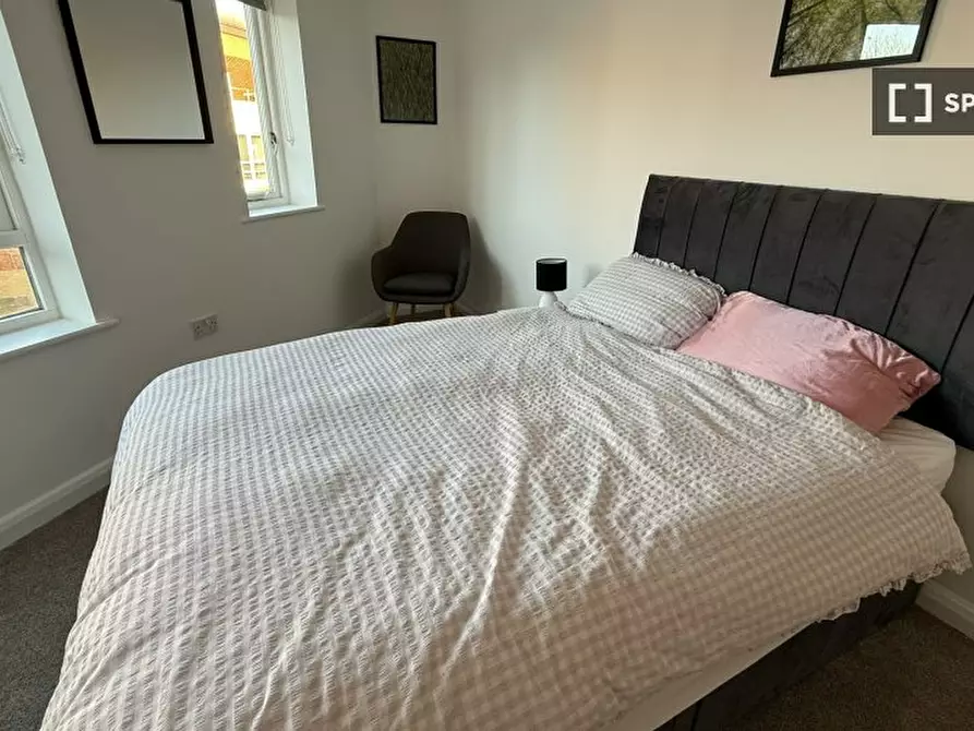 Immagine 5 di Appartamento in affitto  in Albatross Close a East Ham
