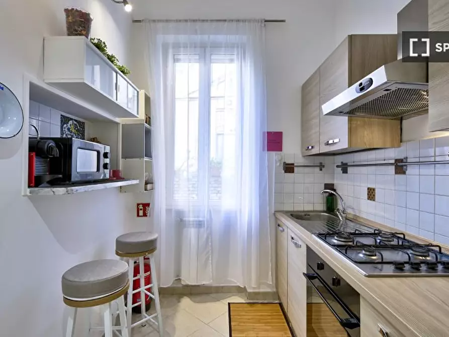 Immagine 16 di Ufficio in affitto  in Via Homs a Roma