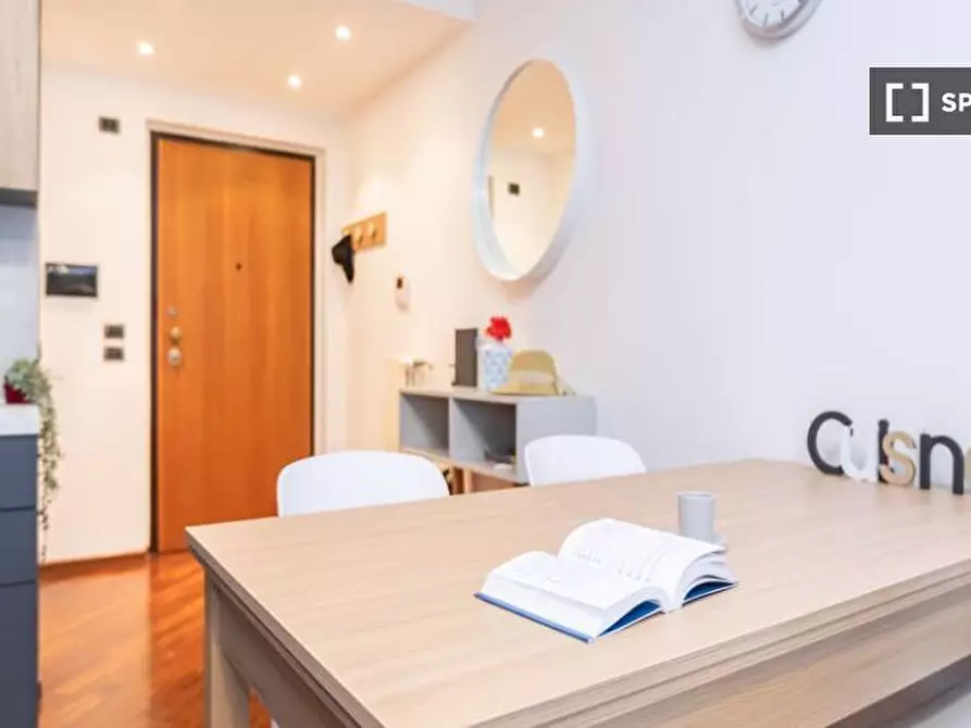 Immagine 17 di Camera condivisa in affitto  in Via Spadolini a Milano