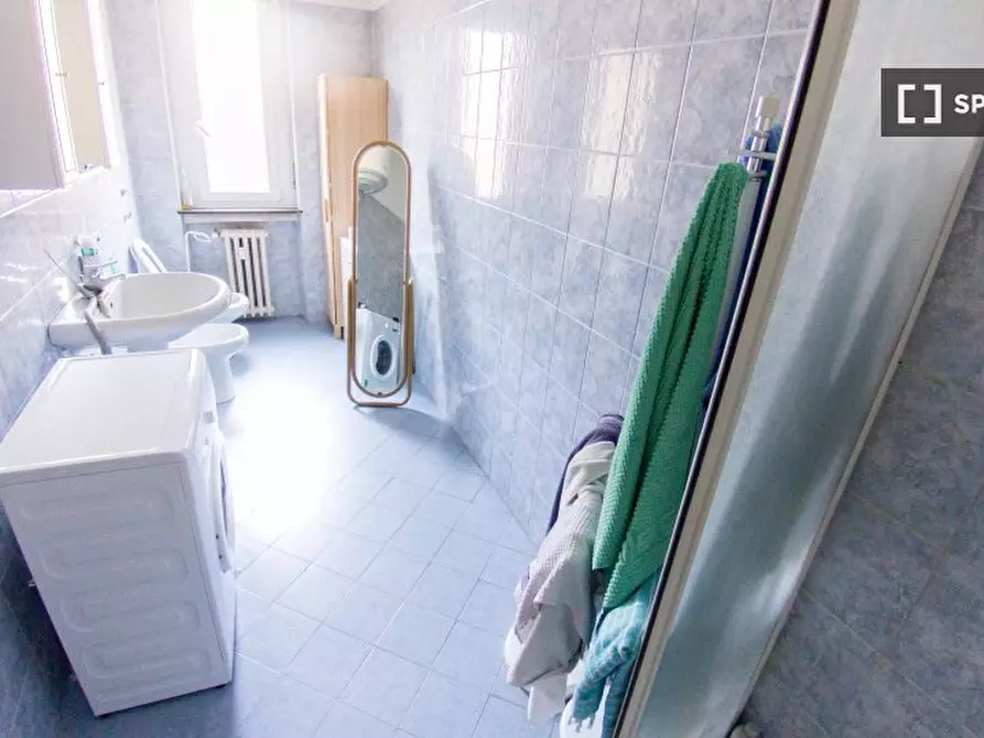 Immagine 3 di Camera condivisa in affitto  in Via Cenisio a Milano