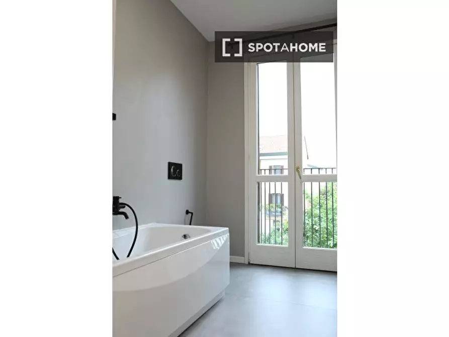Immagine 12 di Appartamento in affitto  in Via Magolfa a Milano