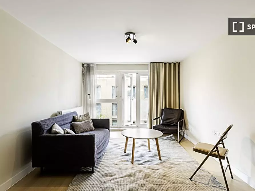 Immagine 5 di Appartamento in affitto  in Flat a 