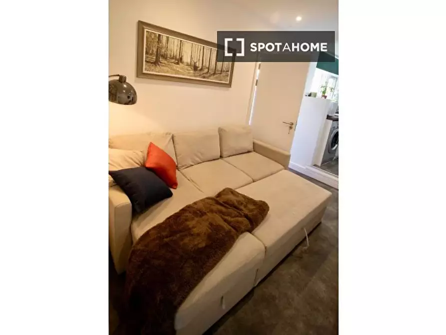 Immagine 19 di Appartamento in affitto  in Burgass Rd a 