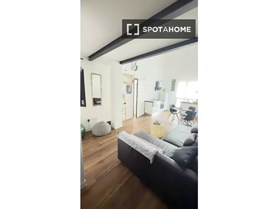 Immagine 1 di Ufficio in affitto  in Viale Belfiore a Firenze