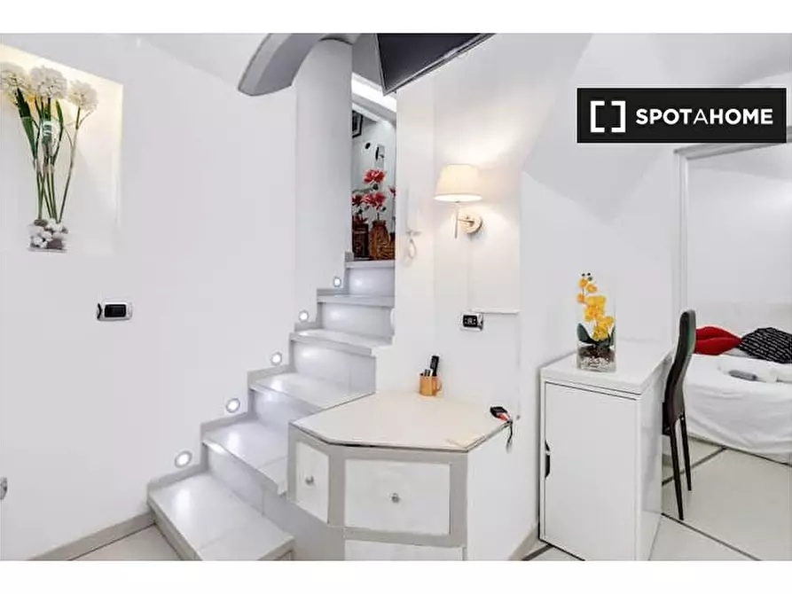 Immagine 9 di Appartamento in affitto  in Vicolo dei Soldati a Roma