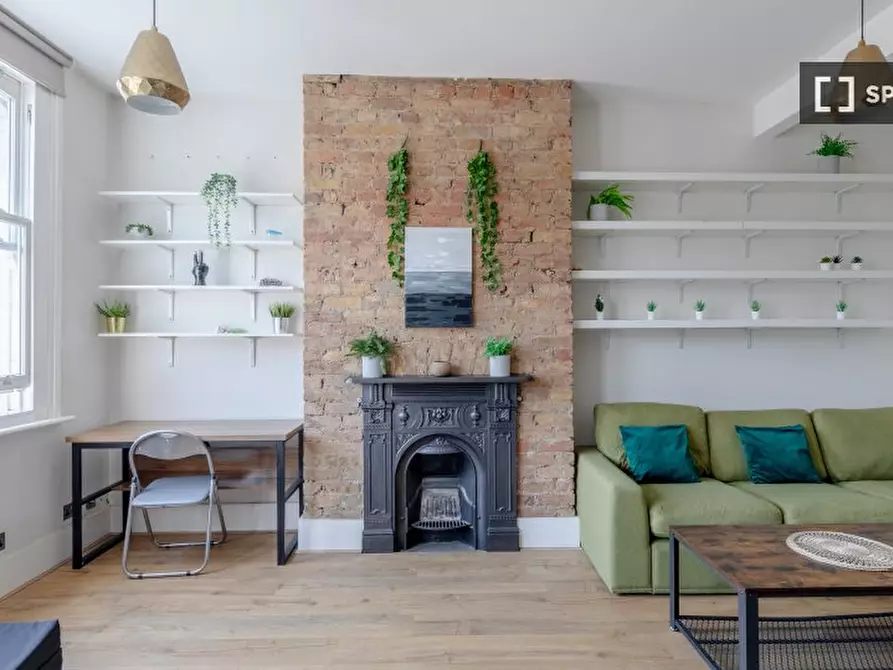 Immagine 15 di Appartamento in affitto  in Willesden Ln a Camden Town