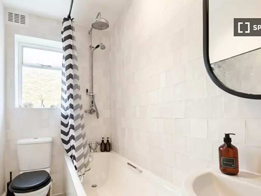 Immagine 8 di Appartamento in affitto  in Holland Park Ave a Kensington