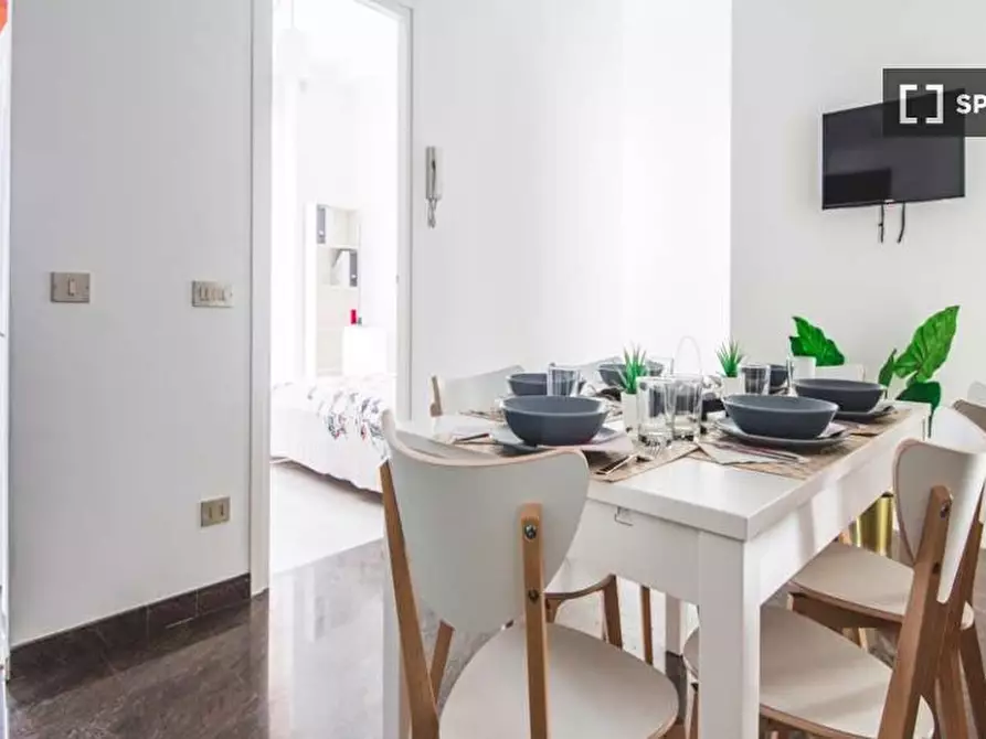 Immagine 6 di Camera condivisa in affitto  in Via Achille Zezon a Milano