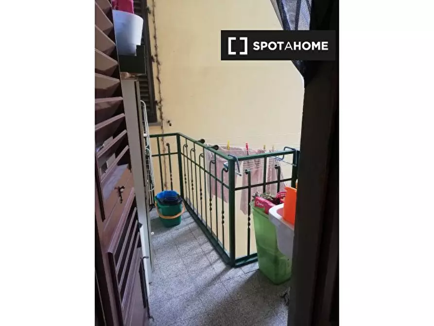 Immagine 6 di Camera condivisa in affitto  in Piazza Ludovico Antonio Muratori a Firenze