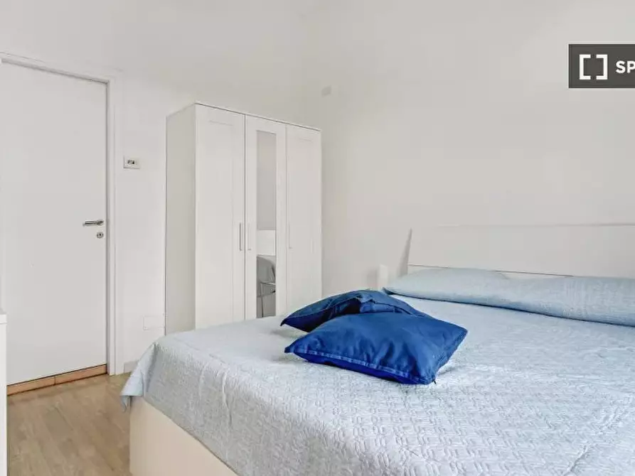 Immagine 6 di Appartamento in affitto  in Via Modica a Milano