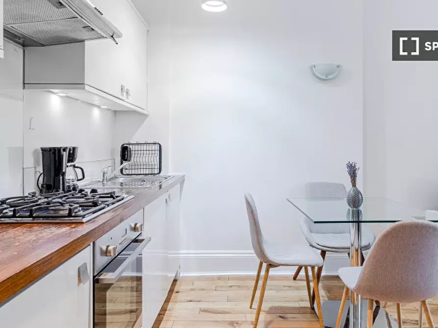 Immagine 6 di Appartamento in affitto  in Sussex Gardens a Paddington