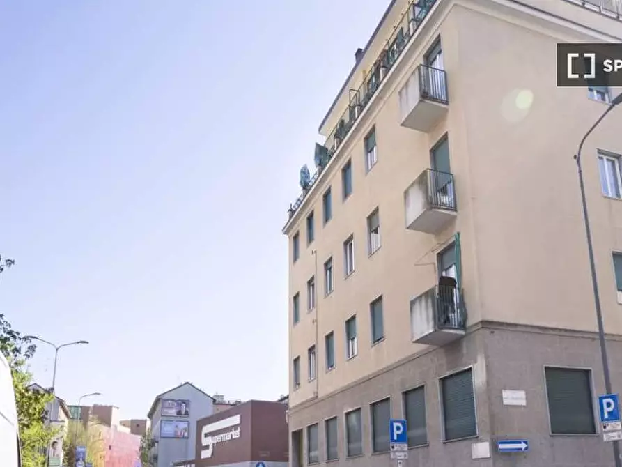 Immagine 15 di Camera condivisa in affitto  in Via Legnone a Milano