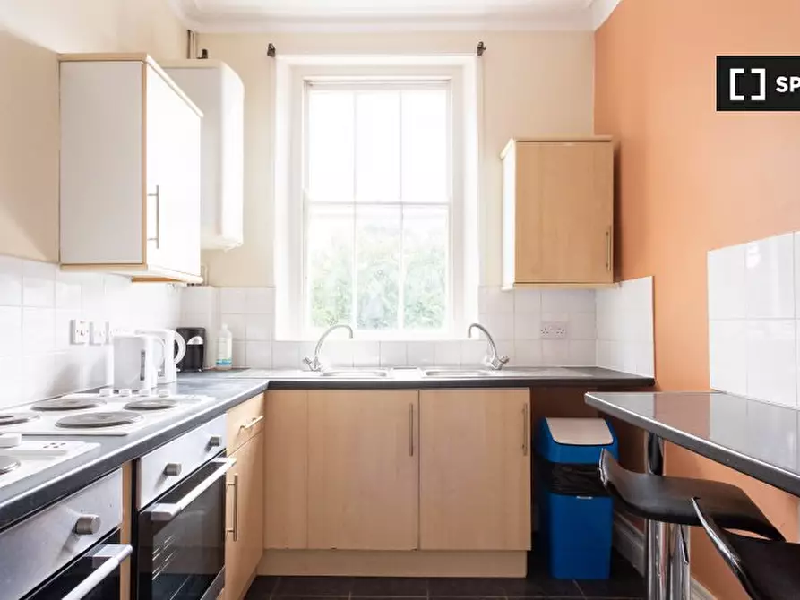 Immagine 9 di Camera condivisa in affitto  in nd Floor Apartment a Kensington