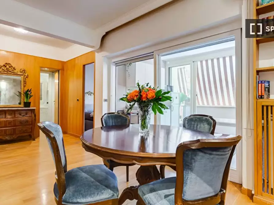 Immagine 17 di Appartamento in affitto  in Via dei Savorelli a Roma