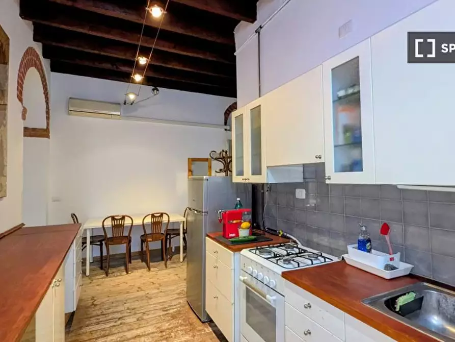 Immagine 6 di Camera condivisa in affitto  in Viale Bligny a Milano