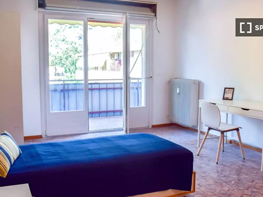 Immagine 3 di Camera condivisa in affitto  in Via Verdi a Trento