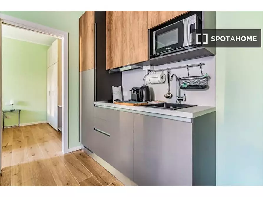 Immagine 3 di Appartamento in affitto  in Via Giulio Tarra a Milano