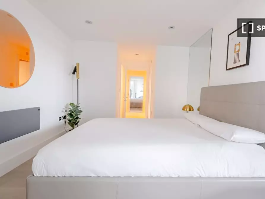 Immagine 19 di Appartamento in affitto  in St George Wharf a Lambeth