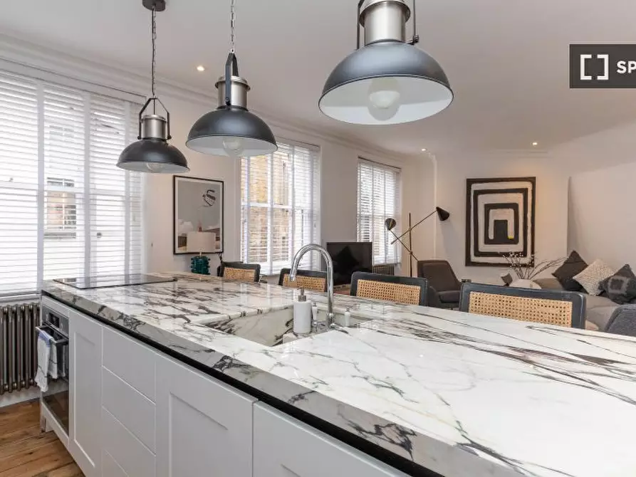 Immagine 13 di Appartamento in affitto  in flat a Camden Town