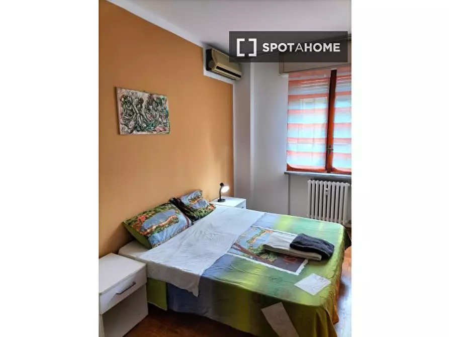 Immagine 3 di Camera condivisa in affitto  in Via Ercolano a Milano