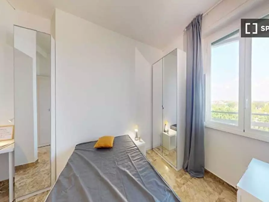 Immagine 5 di Camera condivisa in affitto  in Viale Molise a Milano