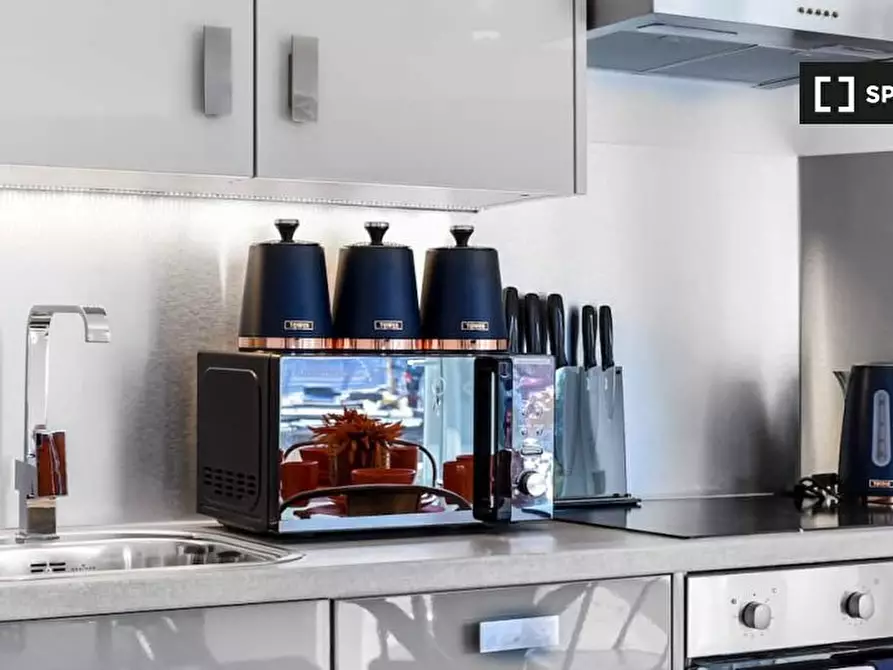 Immagine 19 di Appartamento in affitto  in Flat Goldman House - 122 Wembley Park drive HA9 8HP a Brent