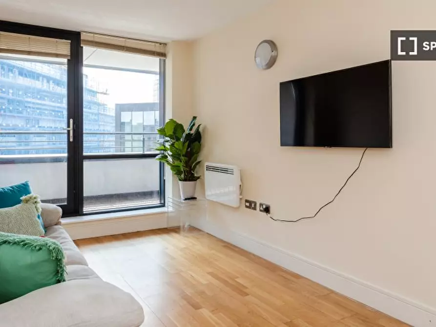 Immagine 7 di Appartamento in affitto  in Great Suffolk St a Camberwell