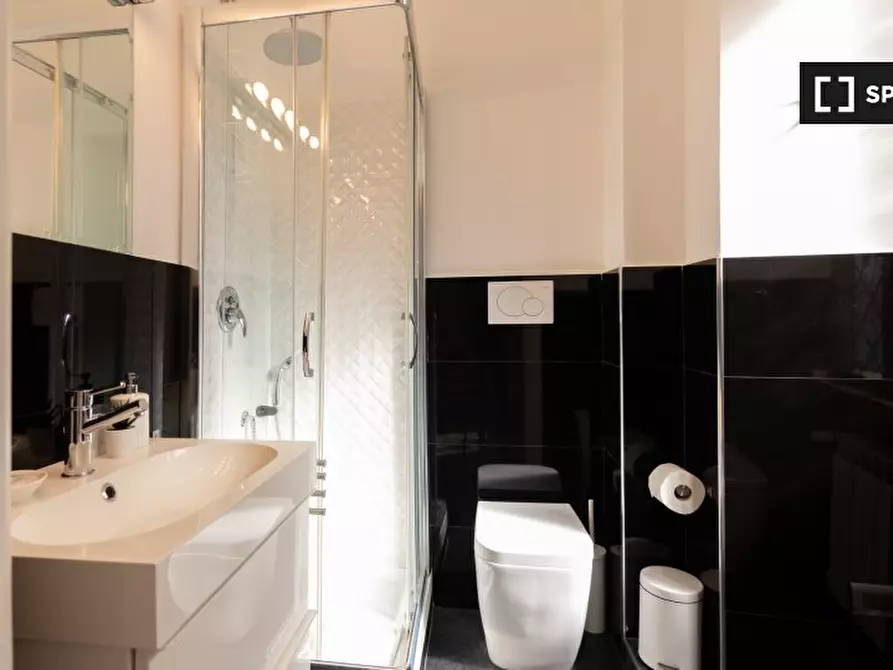 Immagine 13 di Appartamento in affitto  in Via Galvani a Roma