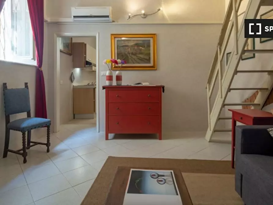 Immagine 9 di Appartamento in affitto  in Via dei Vellutini a Firenze