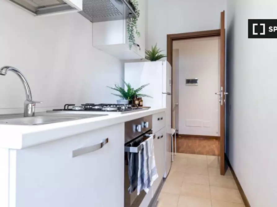 Immagine 5 di Camera condivisa in affitto  in Via Luciano Zuccoli a Milano