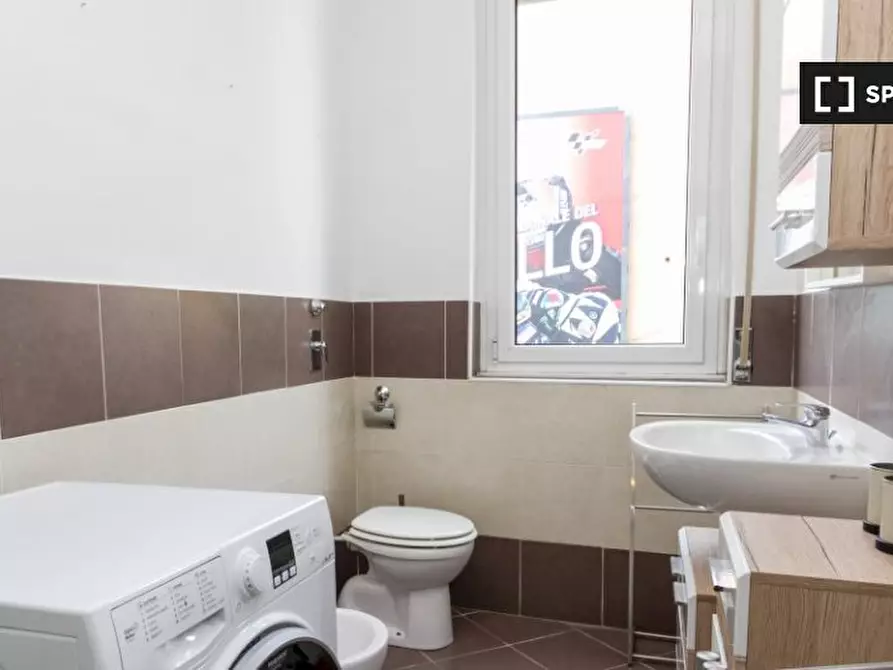 Immagine 11 di Camera condivisa in affitto  in Via Maniago a Milano