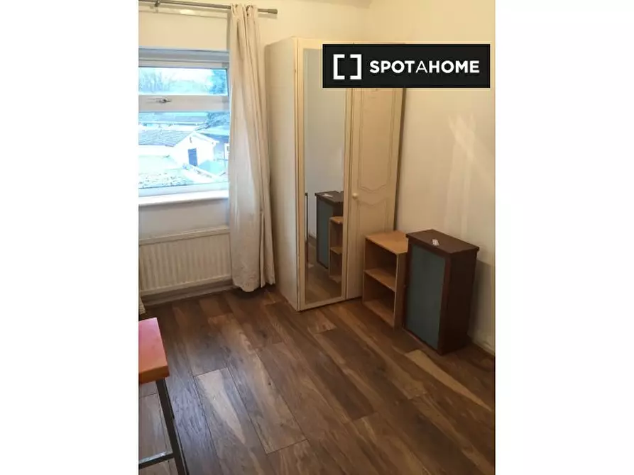 Immagine 9 di Camera condivisa in affitto  in Collingwood Rd a Hillingdon