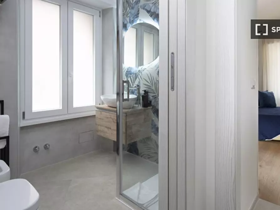 Immagine 13 di Appartamento in affitto  in Via del Falco a Roma