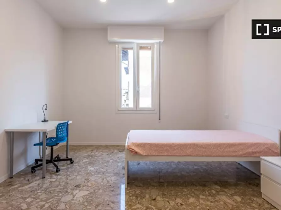 Immagine 13 di Camera condivisa in affitto  in Via Camillo Procaccini, 40129 Bologna BO, Italy a Bologna