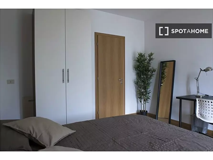 Immagine 19 di Camera condivisa in affitto  in Via Giuseppe De Finetti a Milano