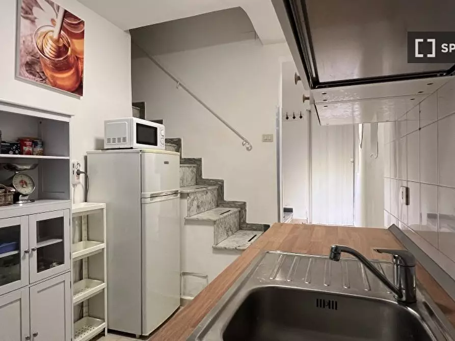 Immagine 11 di Appartamento in affitto  in Via di Monserrato a Roma