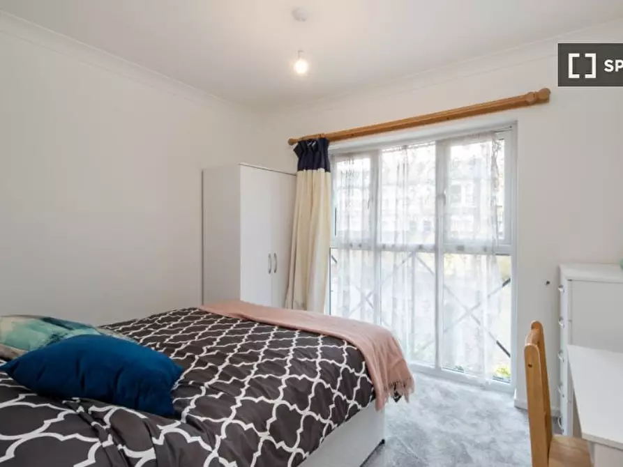 Immagine 5 di Camera condivisa in affitto  in Farrow Ln a Lewisham