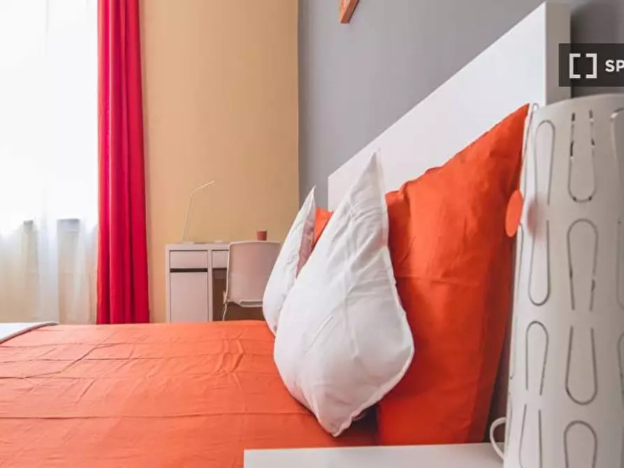 Immagine 4 di Camera condivisa in affitto  in Viale Monza a Milano