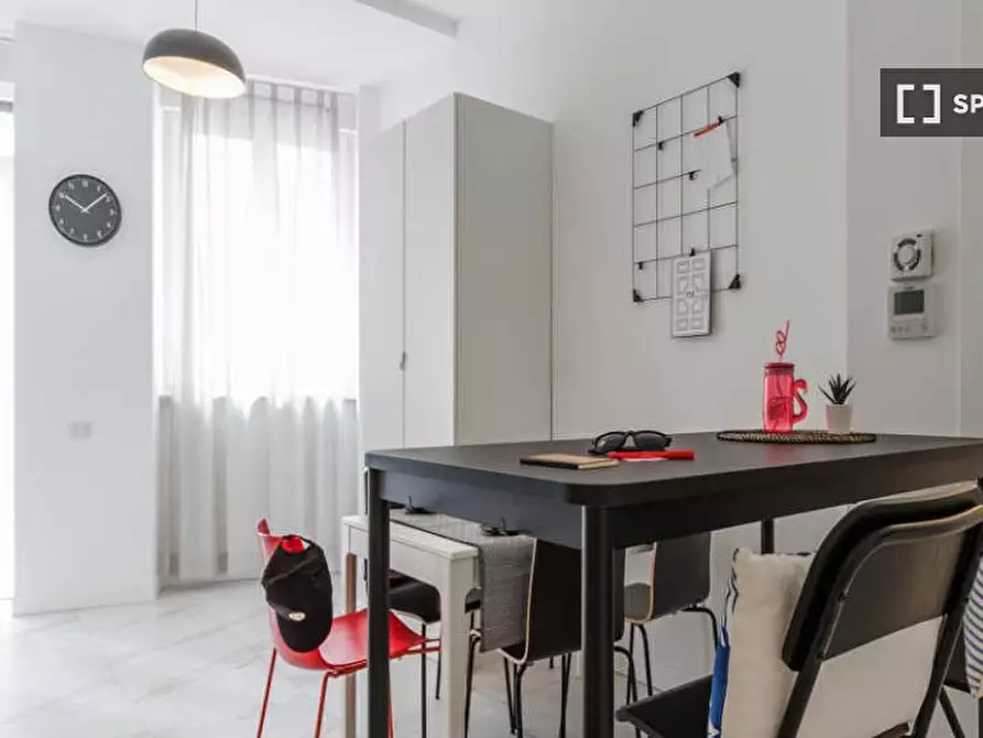 Immagine 10 di Camera condivisa in affitto  in Viale Bligny a Milano