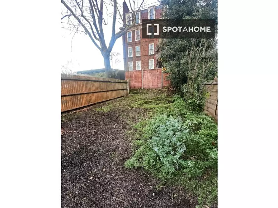 Immagine 12 di Camera condivisa in affitto  in Shannon Grove a Lambeth