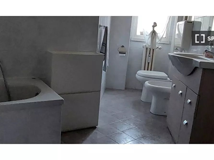 Immagine 5 di Camera condivisa in affitto  in P.za Ferrara a Milano