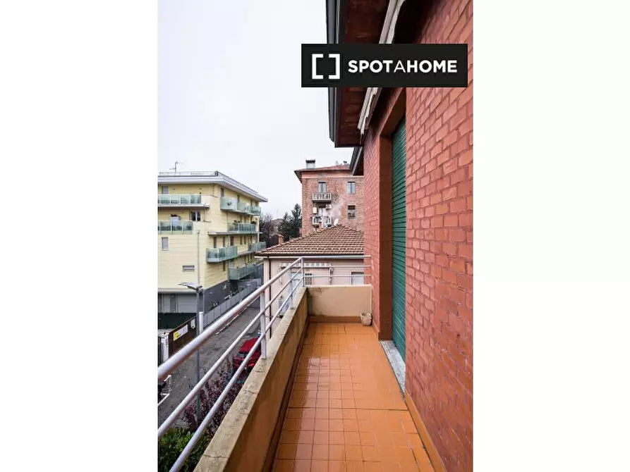 Immagine 3 di Appartamento in affitto  in Via Giovanni Lorenzo Bernini a Bologna