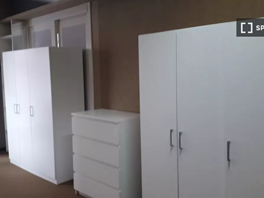 Immagine 2 di Camera condivisa in affitto  in Via Federico Paolini a Torino