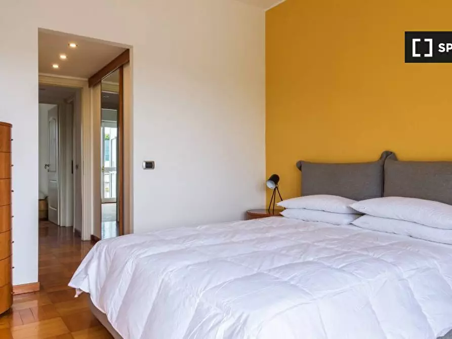 Immagine 12 di Appartamento in affitto  in Via Carlo Ravizza a Milano