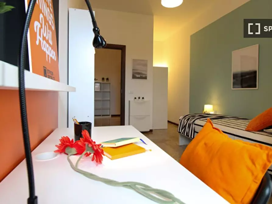 Immagine 3 di Camera condivisa in affitto  in Creta a Brescia