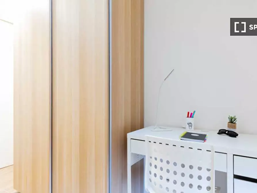 Immagine 6 di Camera condivisa in affitto  in Viale Alfredo Oriani a Bologna