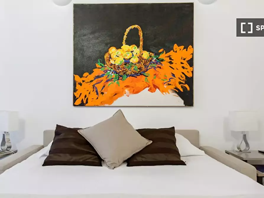 Immagine 8 di Appartamento in affitto  in Via Gregoriana a Roma