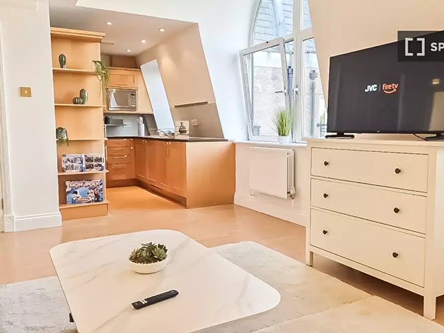 Immagine 17 di Appartamento in affitto  in Drake Court a Camberwell