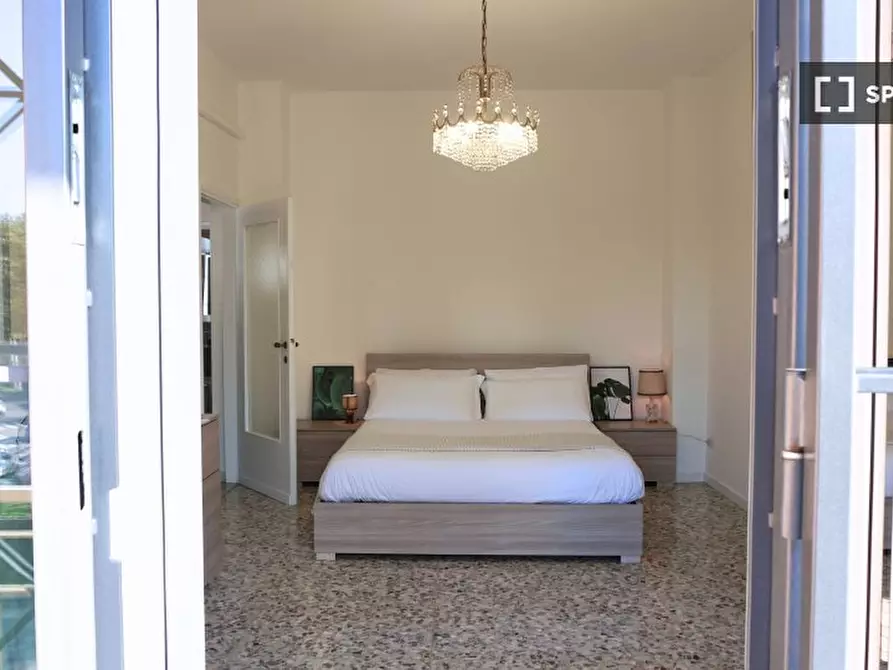 Immagine 12 di Appartamento in affitto  in Viale Cassala a Milano